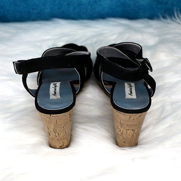 American Eagle Black Canvas Wedge Size 7 - Picture 6 of 9